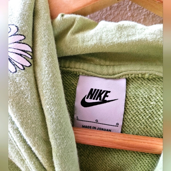 Nike Sportswear French Terry Daisy Hooded Sweatshirt - Picture 3 of 5